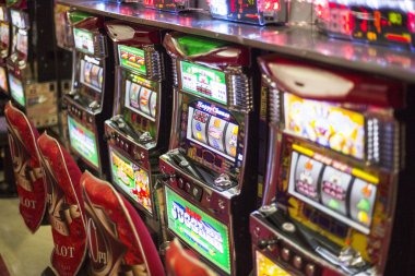 duren777 slot mobile app interface showing sportsbook markets and live games